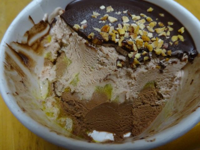 チョコレートムース風アイス